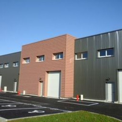 Local d'activité à louer 214 m² - RAMBOUILLET 78 - Location et vente immobilières pour professionnels BATI-LOC (1)